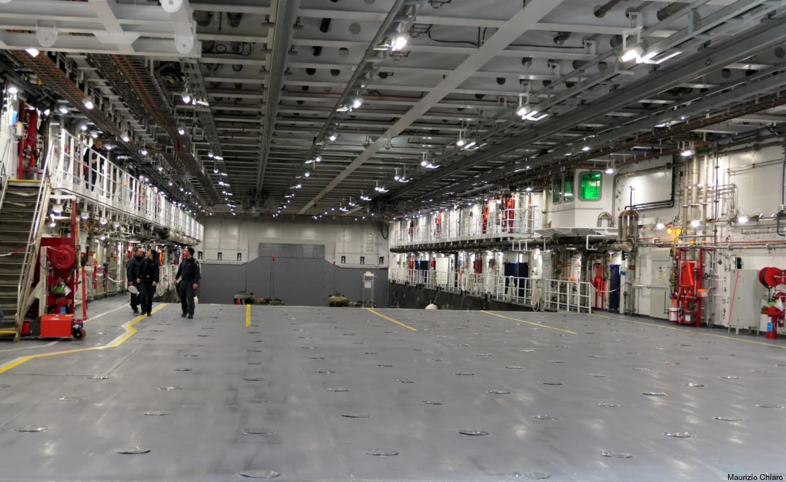 its trieste l9890 nave lhd landing ship helicopter dock italian navy marina militare well deck inside 30