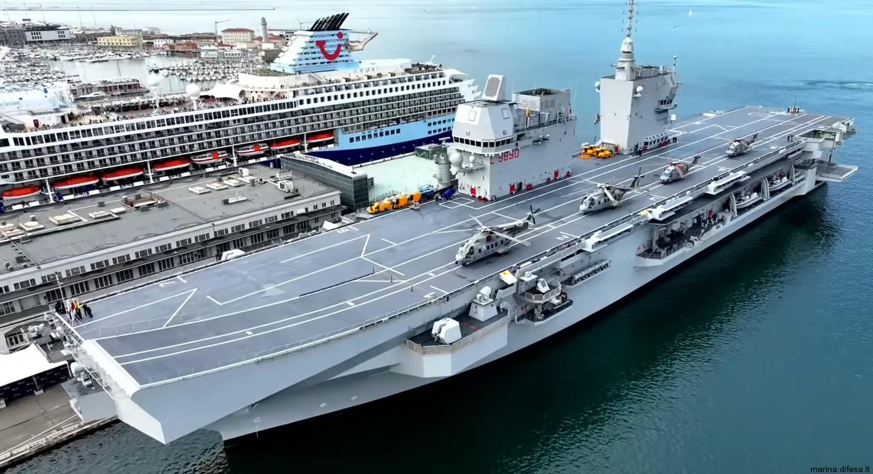 l-9890 its trieste lhd landing ship helicopter dock italian navy marina militare receiving battle flag 2025 37