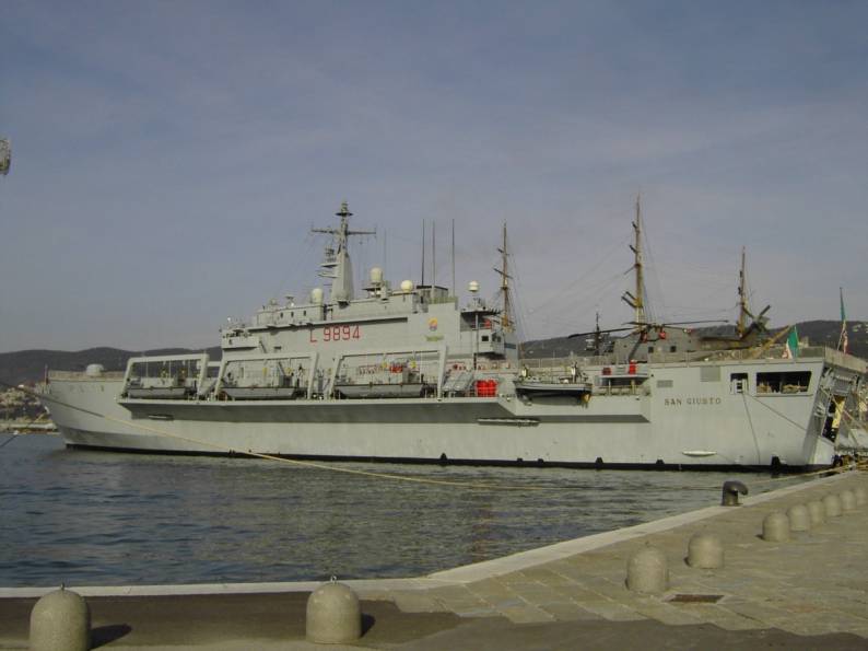 L 9894 ITS San Giusto Amphibious Transport Dock LPD