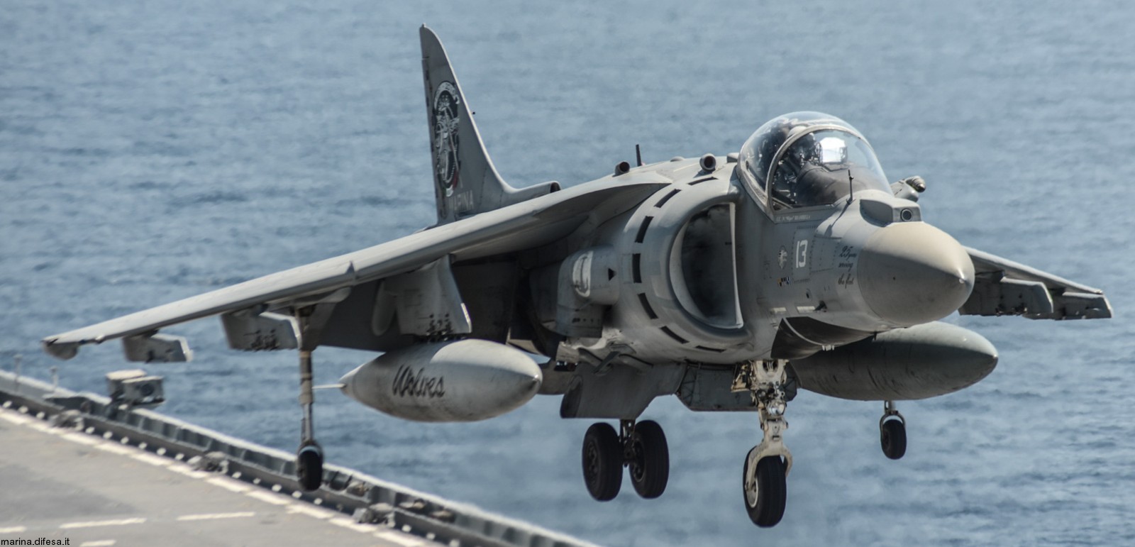 av-8b harrier ii+ italian navy marina militare grupaer wolves aircraft carrier 134
