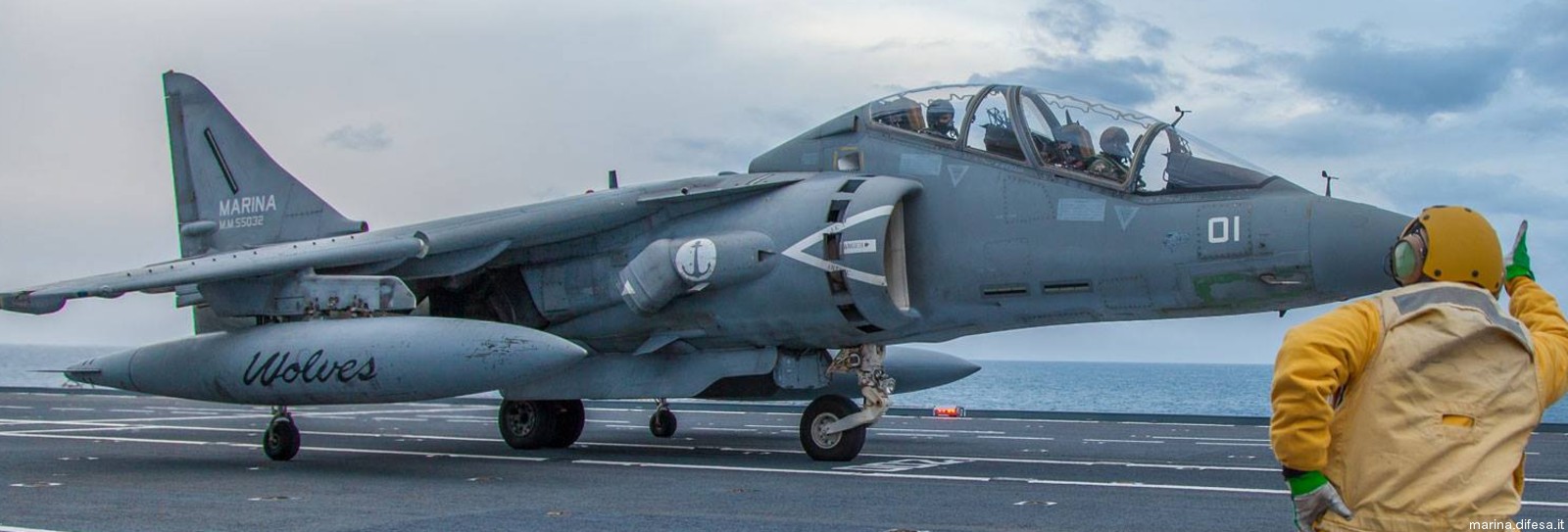 tav-8b harrier ii italian navy marina militare grupaer wolves 11