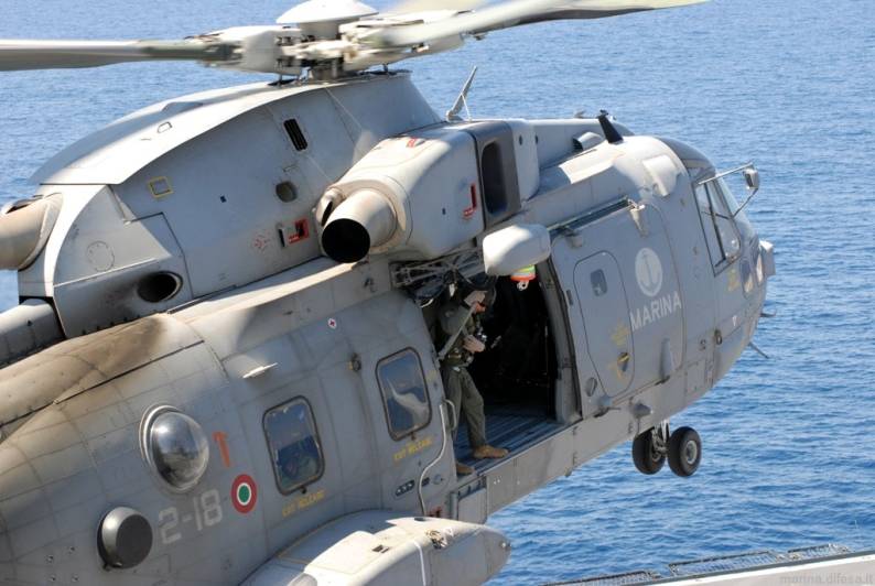 agusta westland aw-101 eh-101 helicopter italian navy