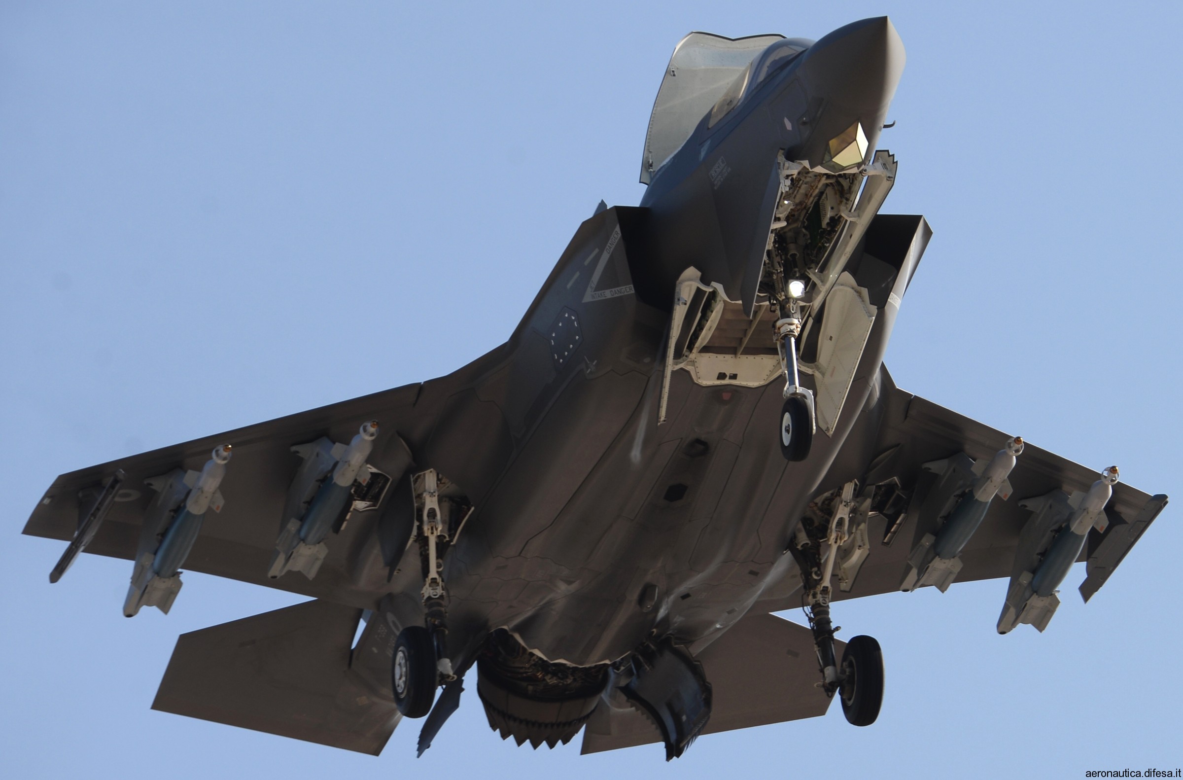 f-35b lightning ii italian air force aeronautica militare lockheed martin 13 gruppo amendola 15