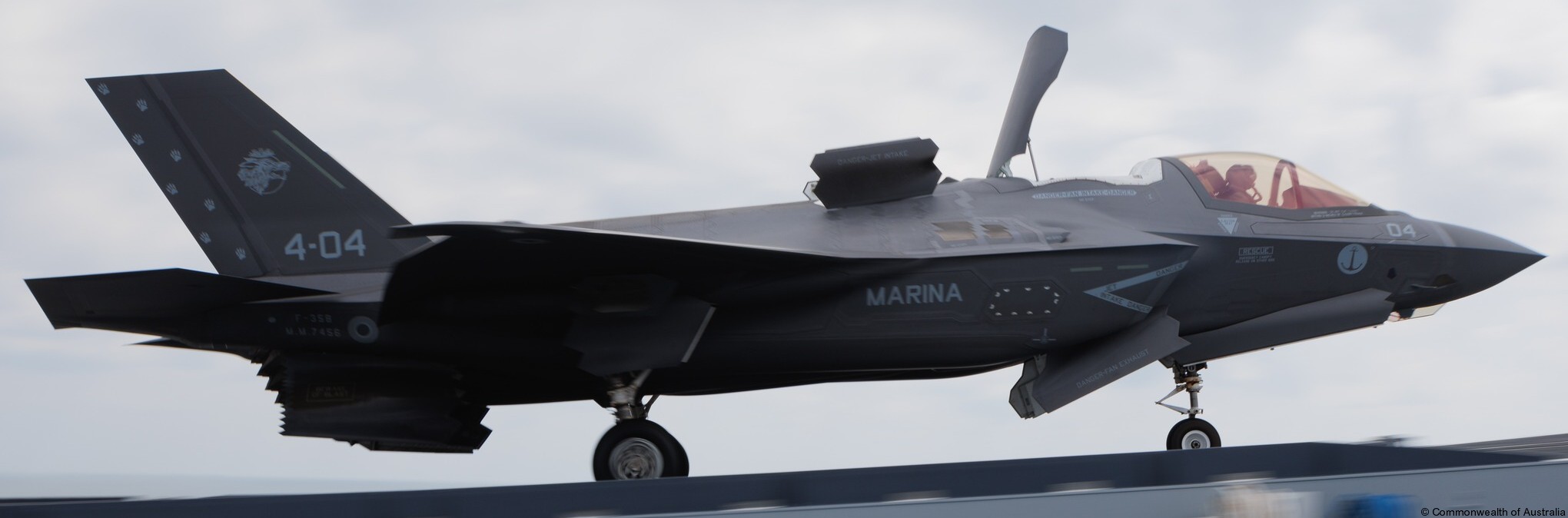f-35b lightning ii italian navy marina militare lockheed martin grupaer c550 cavour 23