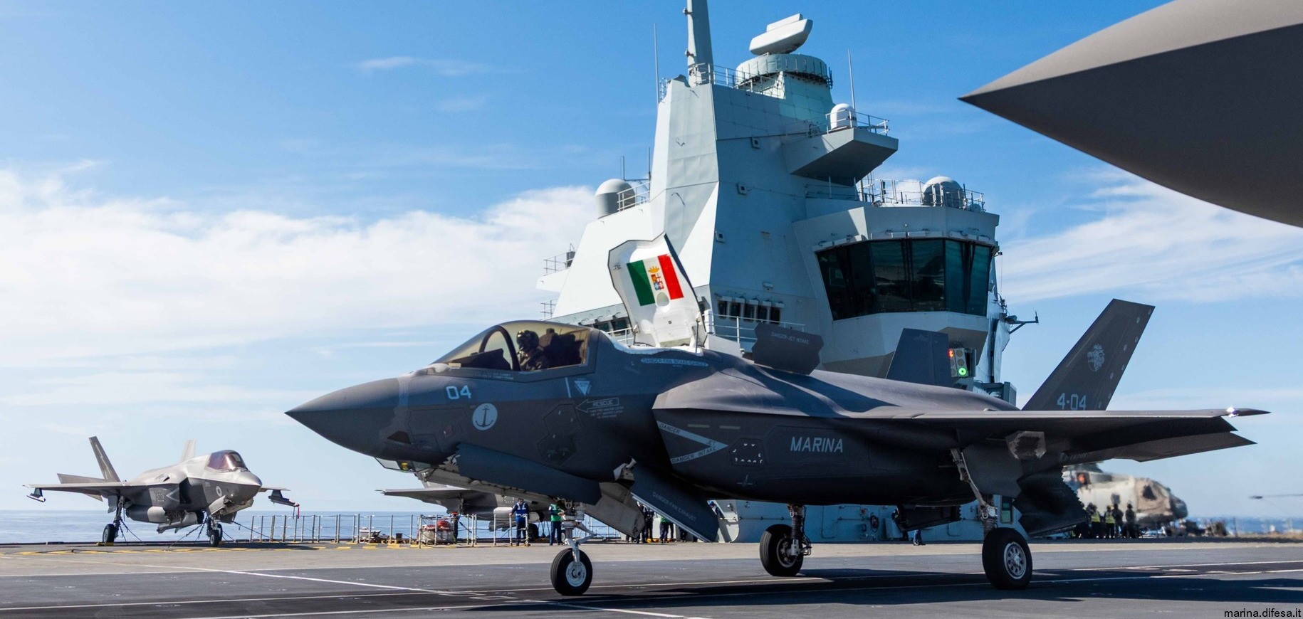 f-35b lightning ii italian navy marina militare lockheed martin grupaer r08 hms queen elizabeth 29