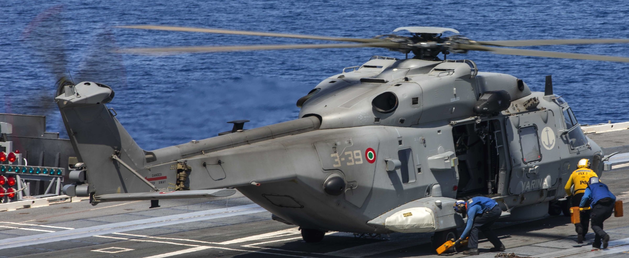 sh-90a nfh helicopter italian navy marina militare mm81614 3-39 10