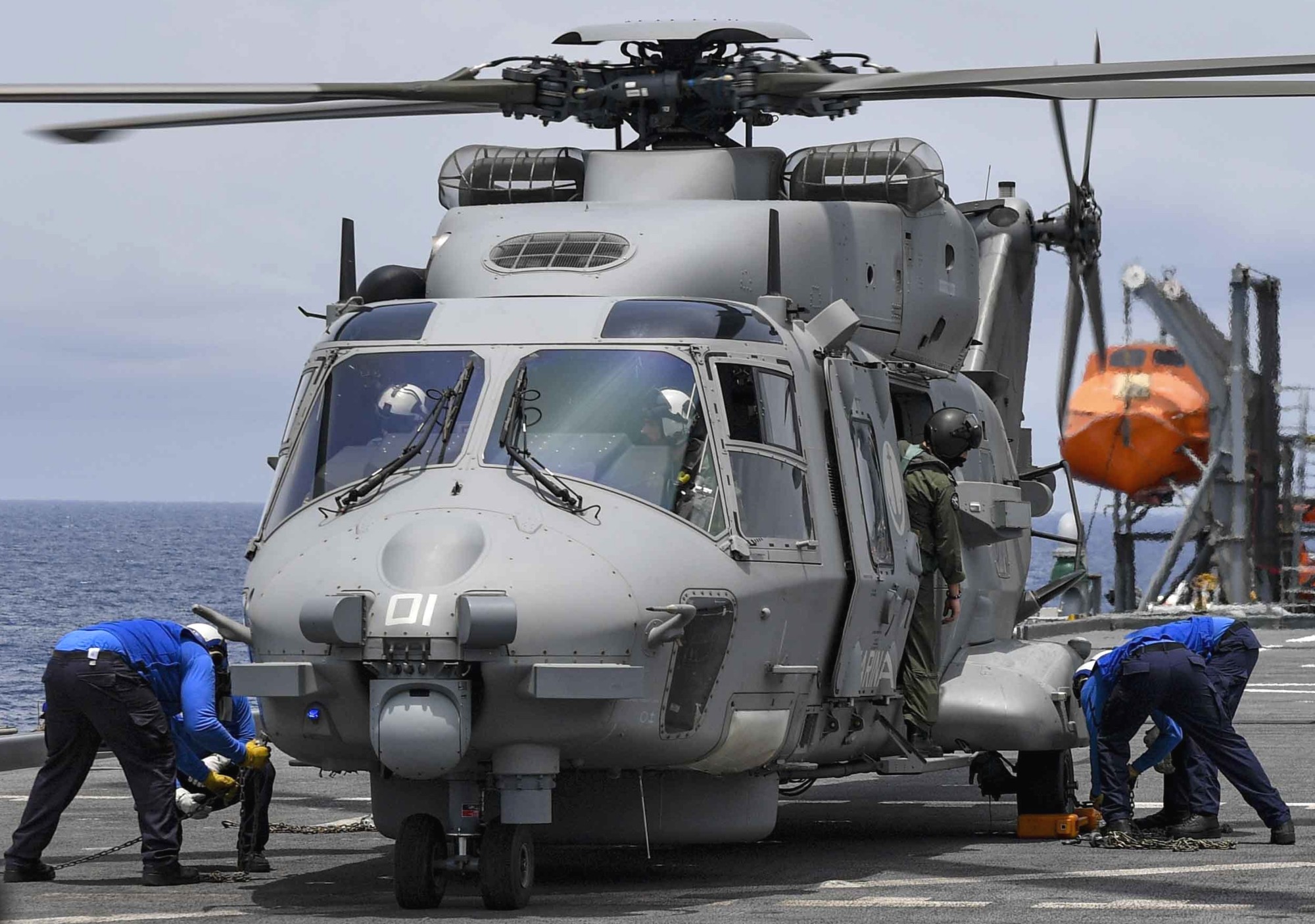 sh-90a nfh helicopter italian navy marina militare mm81577 3-01 11