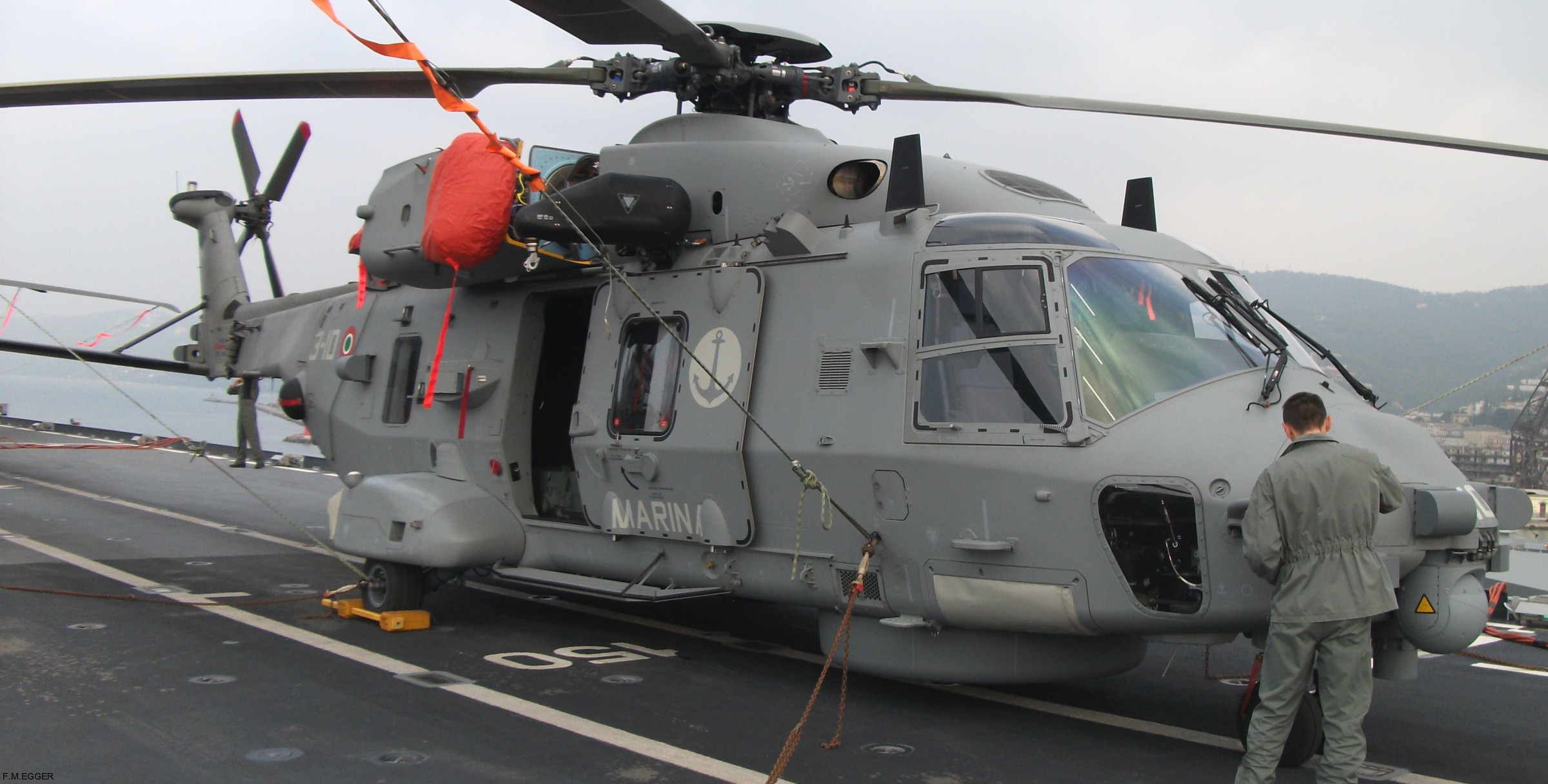 sh-90a nfh helicopter italian navy marina militare mm81586 3-10 18