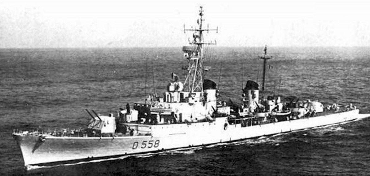 d-558 impetuoso destroyer italian navy marina militare nave its cnr riva trigoso 05x