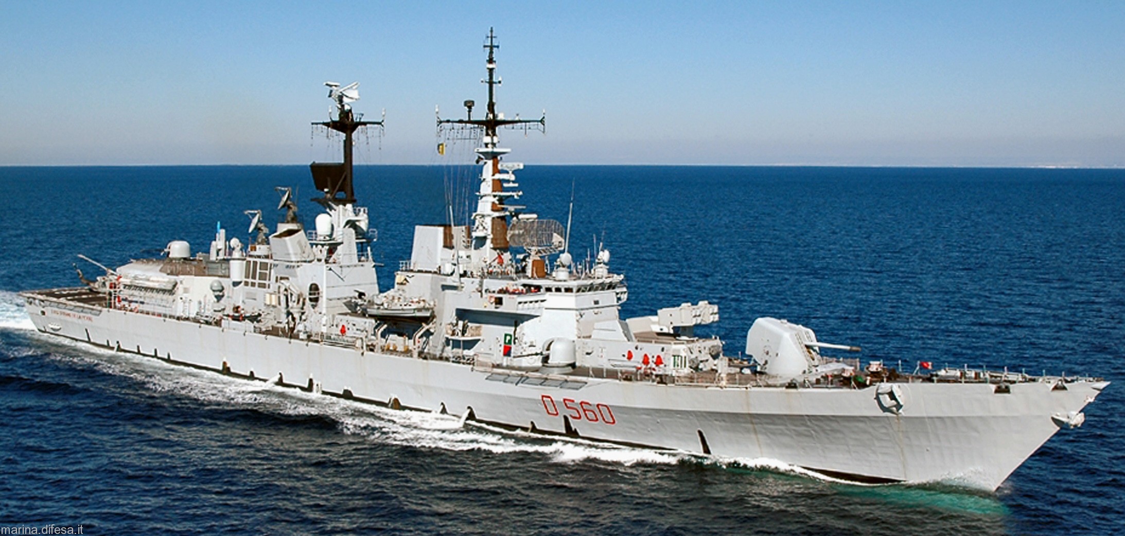 d-560 luigi durand de la penne its nave guided missile destroyer ddg italian navy marina militare 12