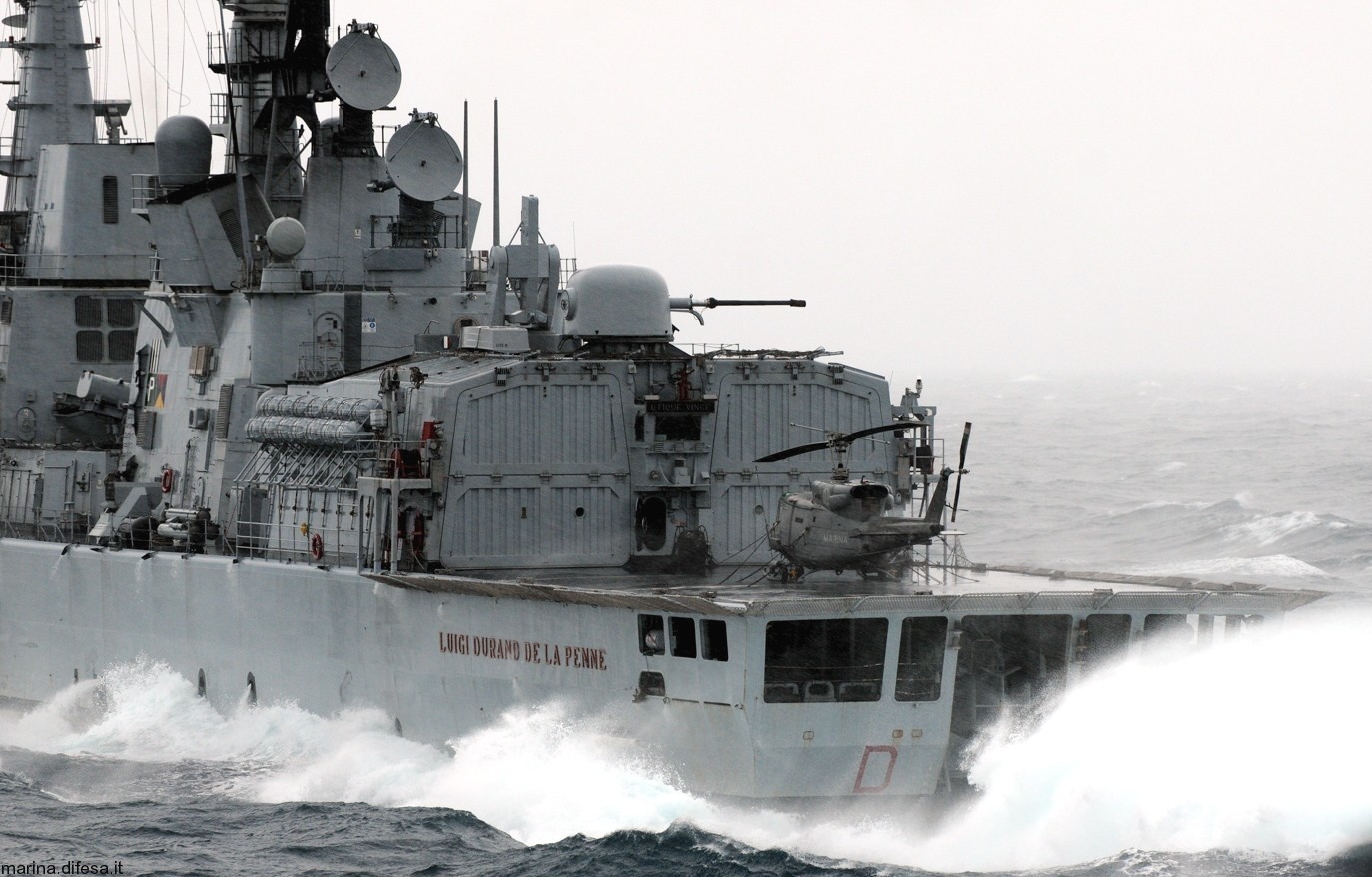 d-560 luigi durand de la penne its nave guided missile destroyer ddg italian navy marina militare 35