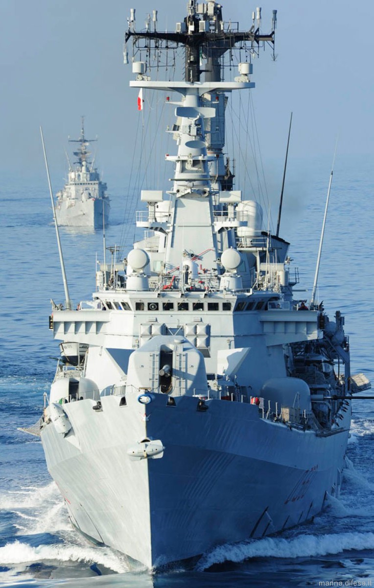d-560 luigi durand de la penne its nave guided missile destroyer ddg italian navy marina militare 36 standard sm-1mr