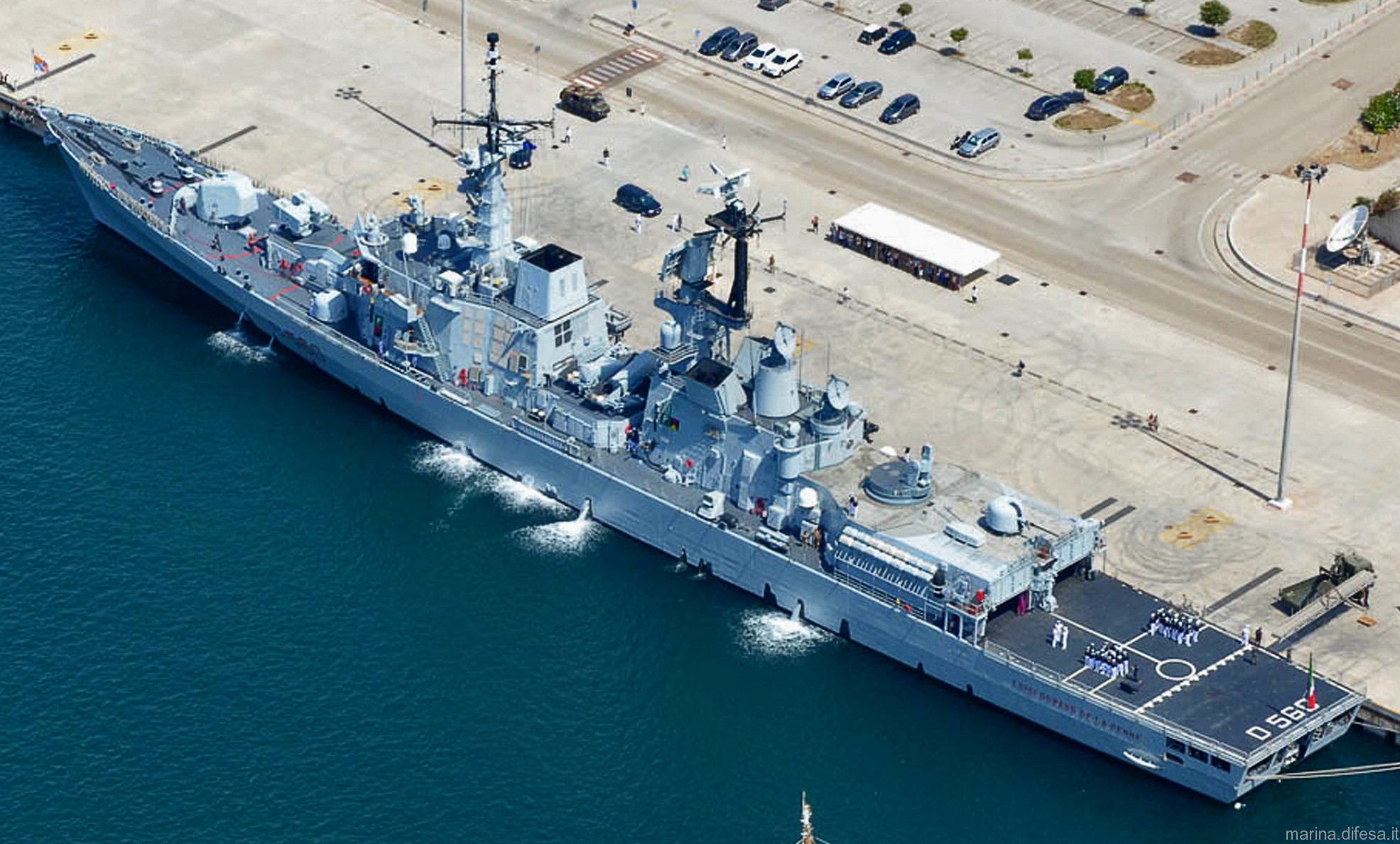 d-560 luigi durand de la penne its nave guided missile destroyer ddg italian navy marina militare 29 taranto