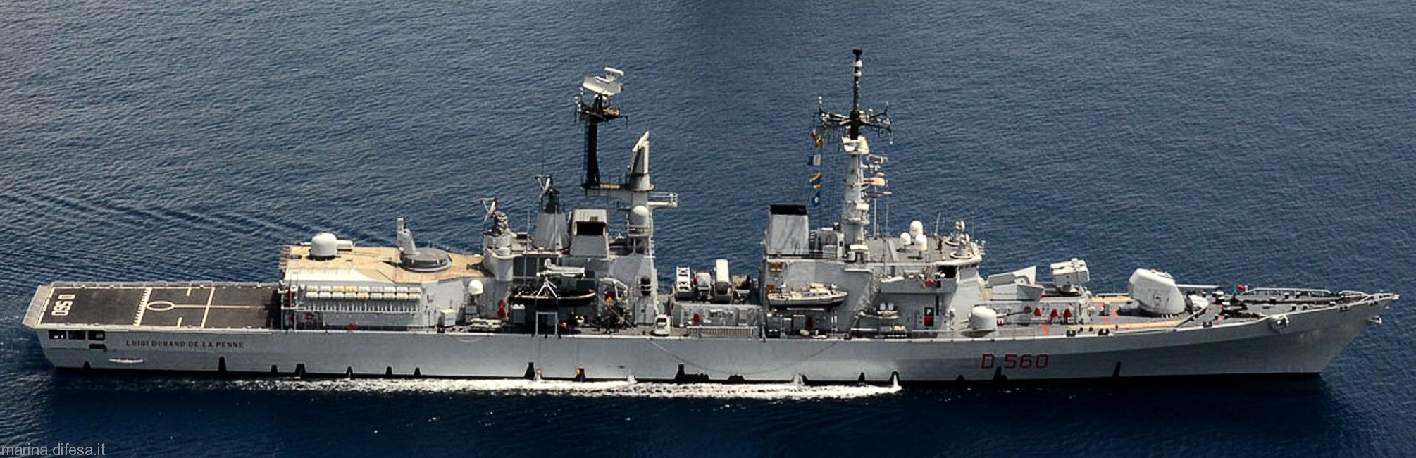d-560 luigi durand de la penne its nave guided missile destroyer ddg italian navy marina militare 43