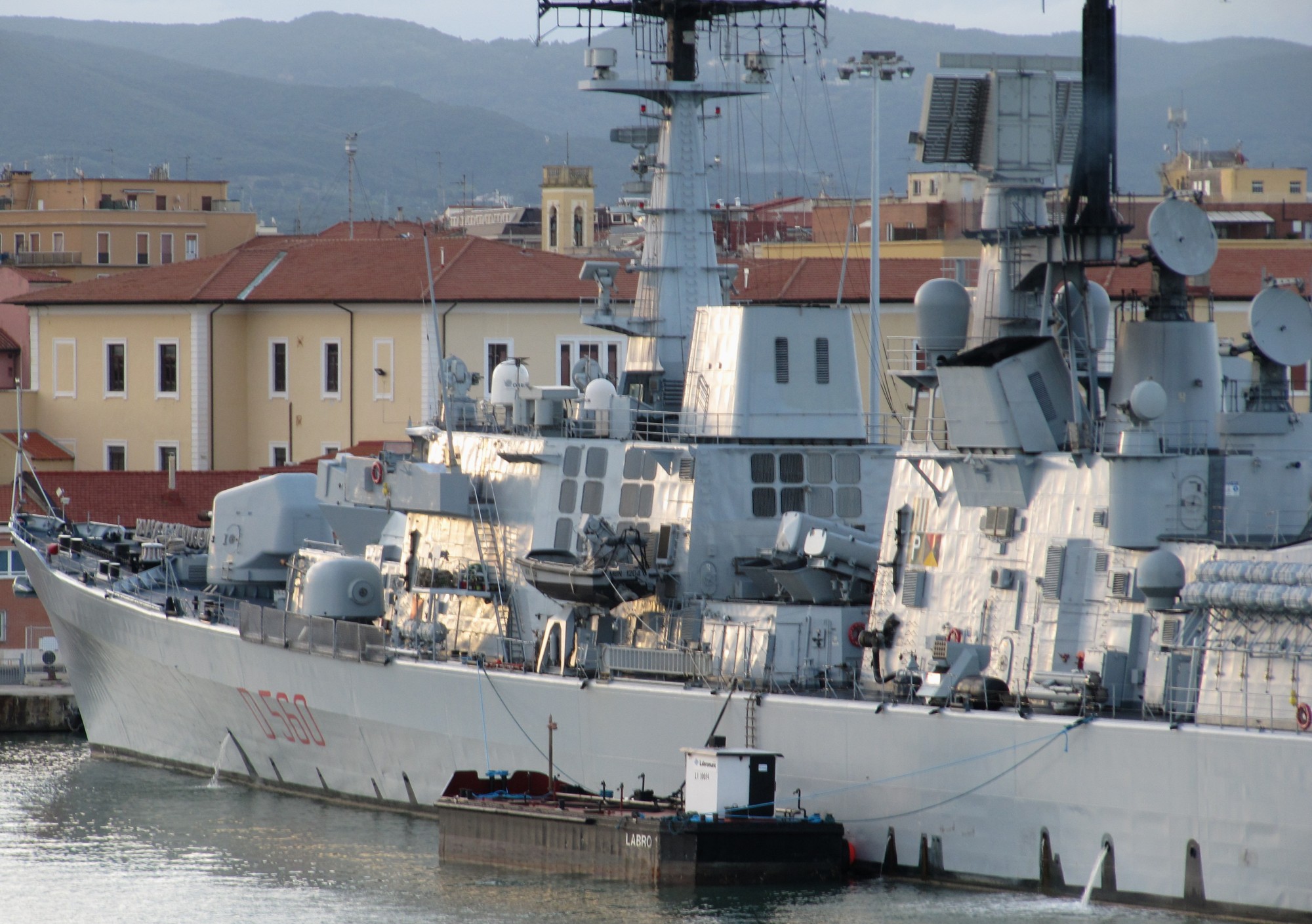 d-560 luigi durand de la penne its nave guided missile destroyer ddg italian navy marina militare 67