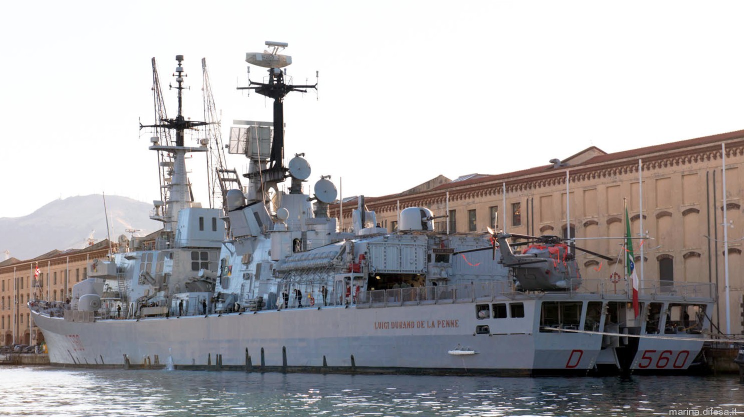 d-560 luigi durand de la penne its nave guided missile destroyer ddg italian navy marina militare 74