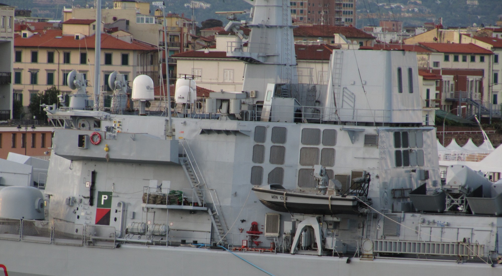 d-560 luigi durand de la penne its nave guided missile destroyer ddg italian navy marina militare 77
