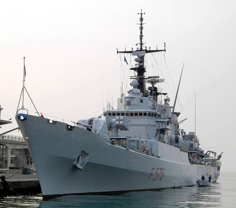 f 576 espero its nave maestrale class frigate nato stanavformed trieste 2004