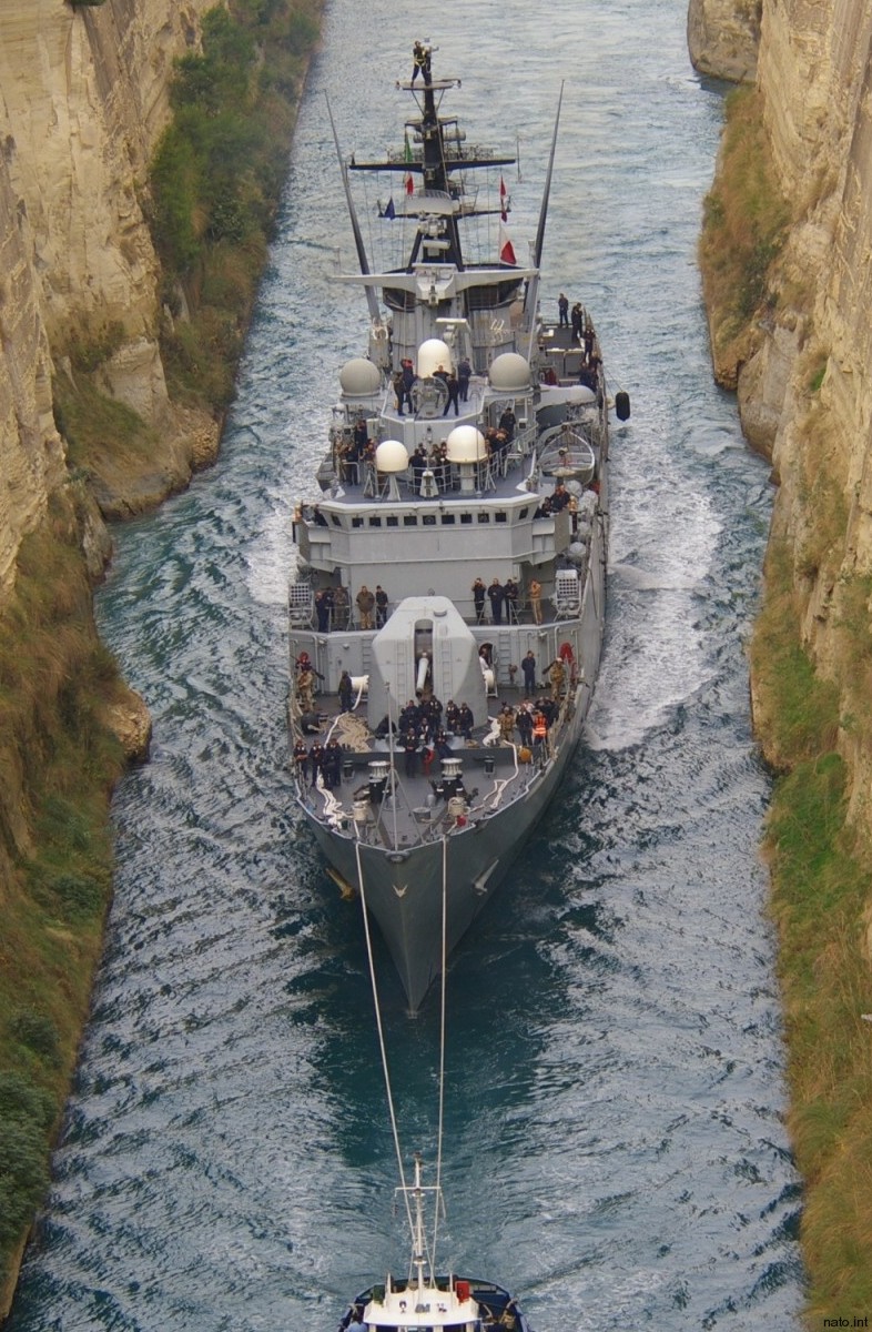 f-583 aviere nave its soldati lupo class frigate italian navy marina militare 26 corinth canal greece