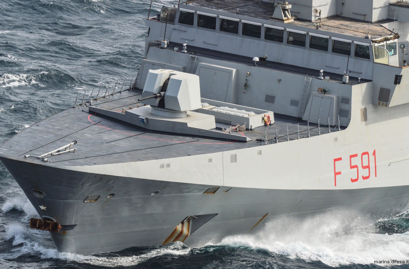 f-591 virginio fasan its nave bergamini fremm class guided missile frigate italian navy marina militare 45 oto melara breda 76/62 gun davide strales dart