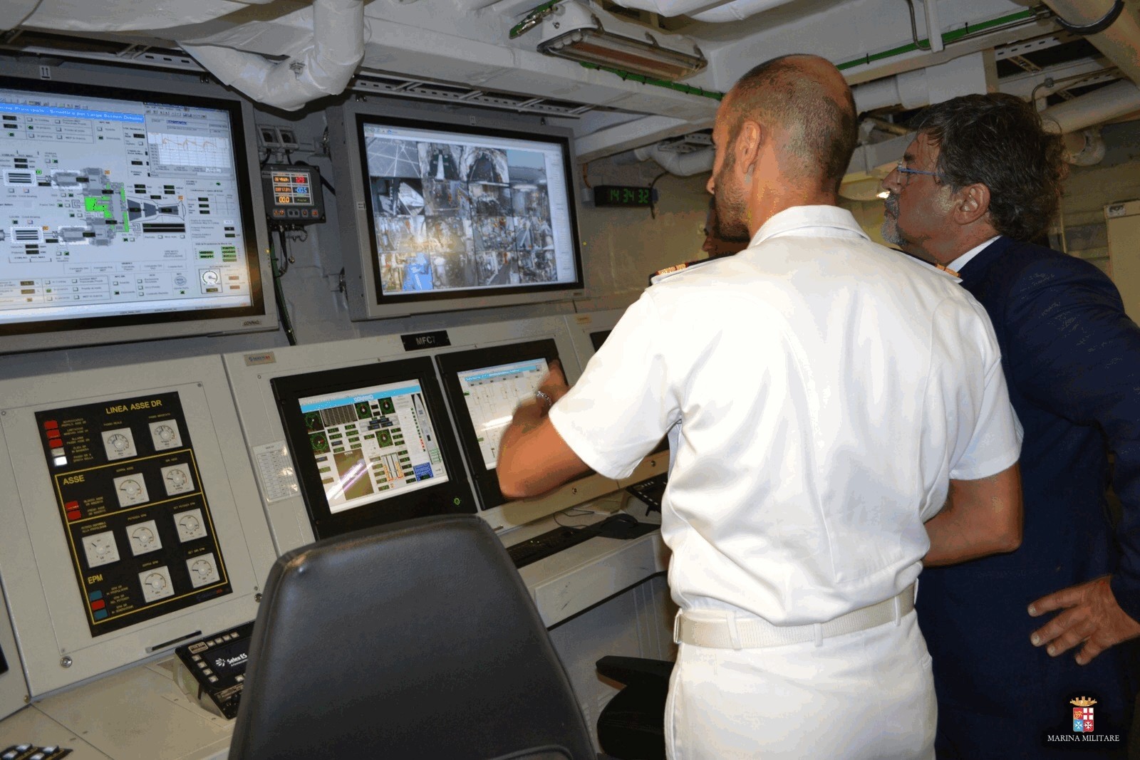 f-593 carabiniere its nave bergamini fremm class guided missile frigate italian navy marina militare 52