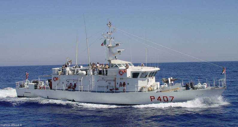p 407 its nave vedetta patrol vessel italian navy marina militare italiana