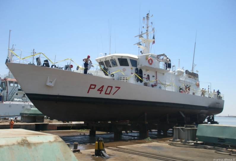 p-407 vedetta nave its patrol vessel italian navy