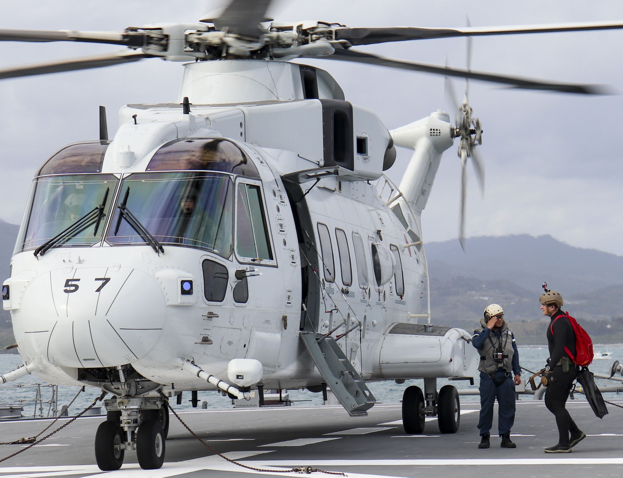 kawasaki mch-101 helicopter airborne mine countermeasures amcm japan maritime self defense force jmsdf merlin 8657 03