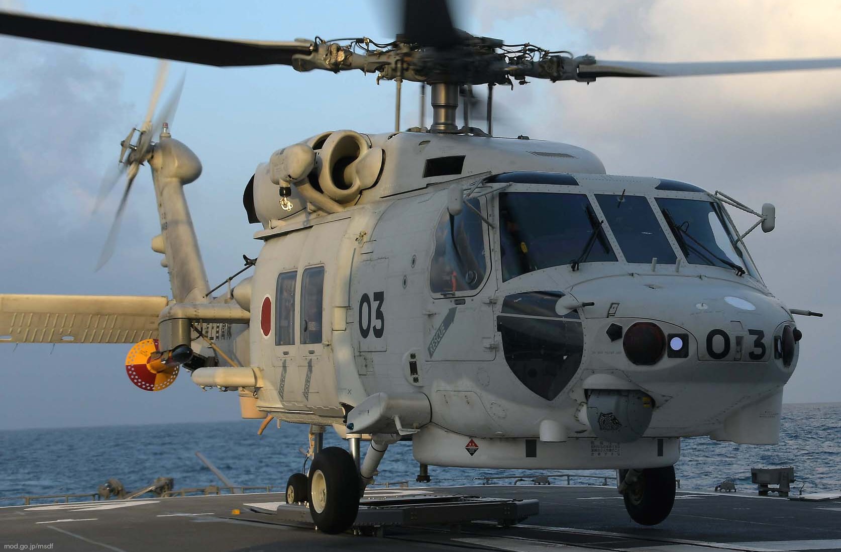 mitsubishi sh-60k helicopter anti submarine japan maritime self defense force jmsdf navy seahawk 8403 02