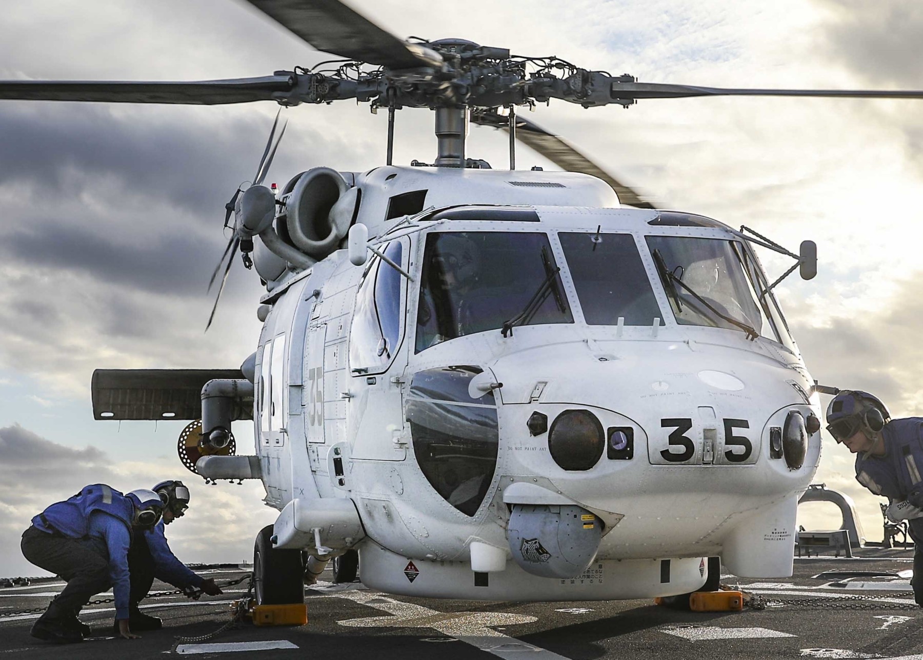 mitsubishi sh-60k helicopter anti submarine japan maritime self defense force jmsdf navy seahawk 8435 03