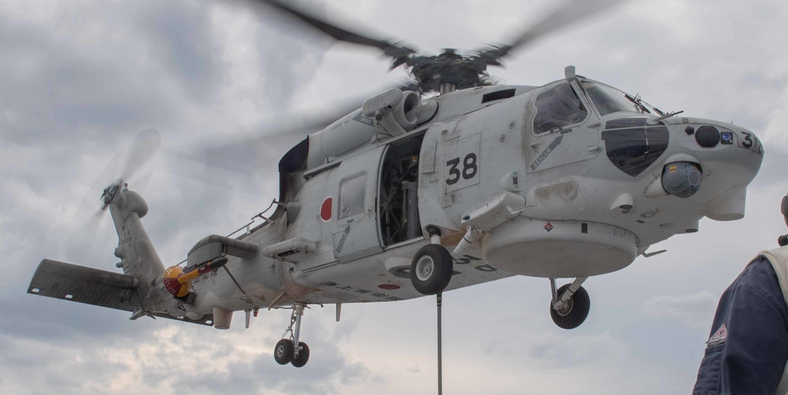 mitsubishi sh-60k helicopter anti submarine japan maritime self defense force jmsdf navy seahawk 8438 05
