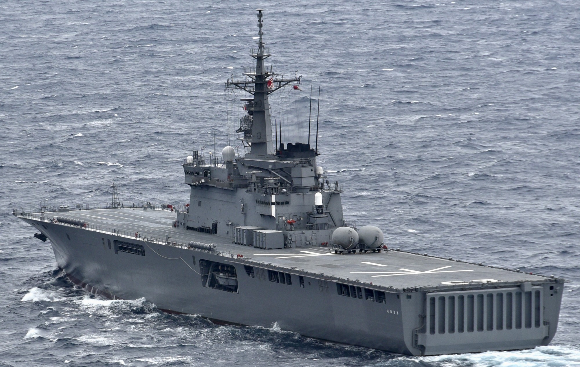 lst-4003 js kunisaki osumi class amphibious tank landing ship transport dock japan maritime self defense force jmsdf 28