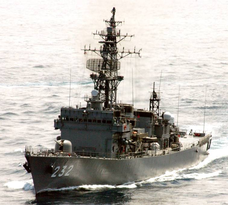 de 232 jds sendai abukuma class destroyer escort frigate jmsdf