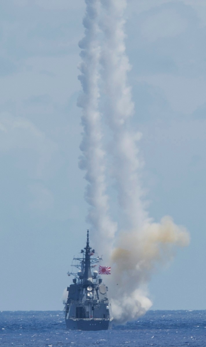 ddg-177 jds atago guided missile destroyer japan maritime self defense force jmsdf 18 standard missile launch