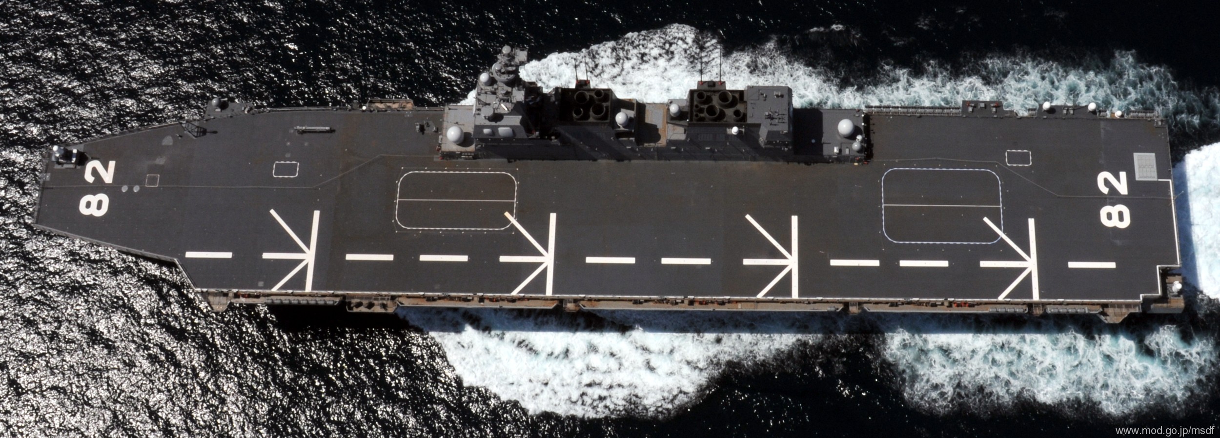 ddh-182 jds ise hyuga class helicopter destroyer japan maritime self defense force jmsdf 17