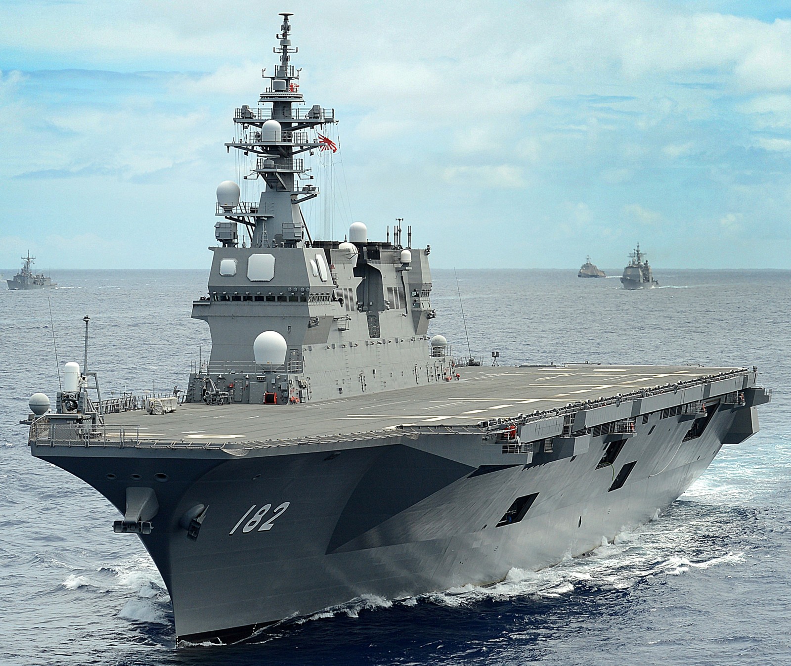 ddh-182 jds ise hyuga class helicopter destroyer japan maritime self defense force jmsdf 24