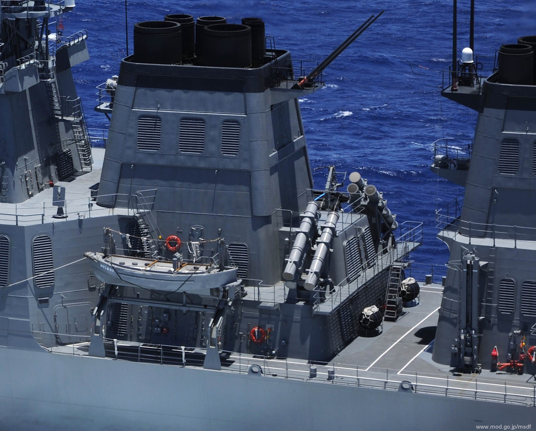 kongou class ddg jmsdf armament mk-141 missile launcher rgm-84 harpoon ssm 03