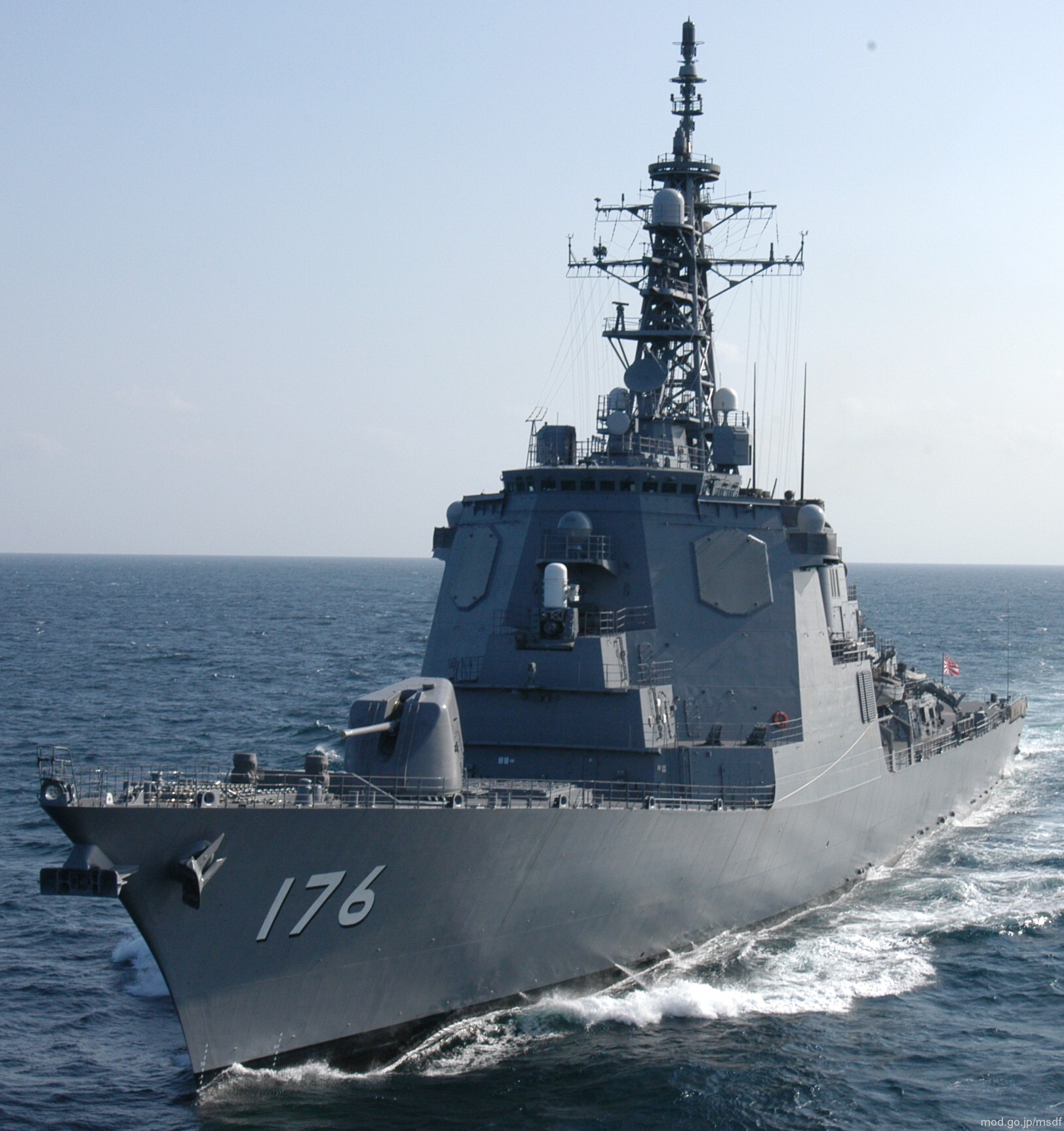 ddg-176 js chokai kongo class guided missile destroyer aegis japan maritime self defense force jmsdf 07