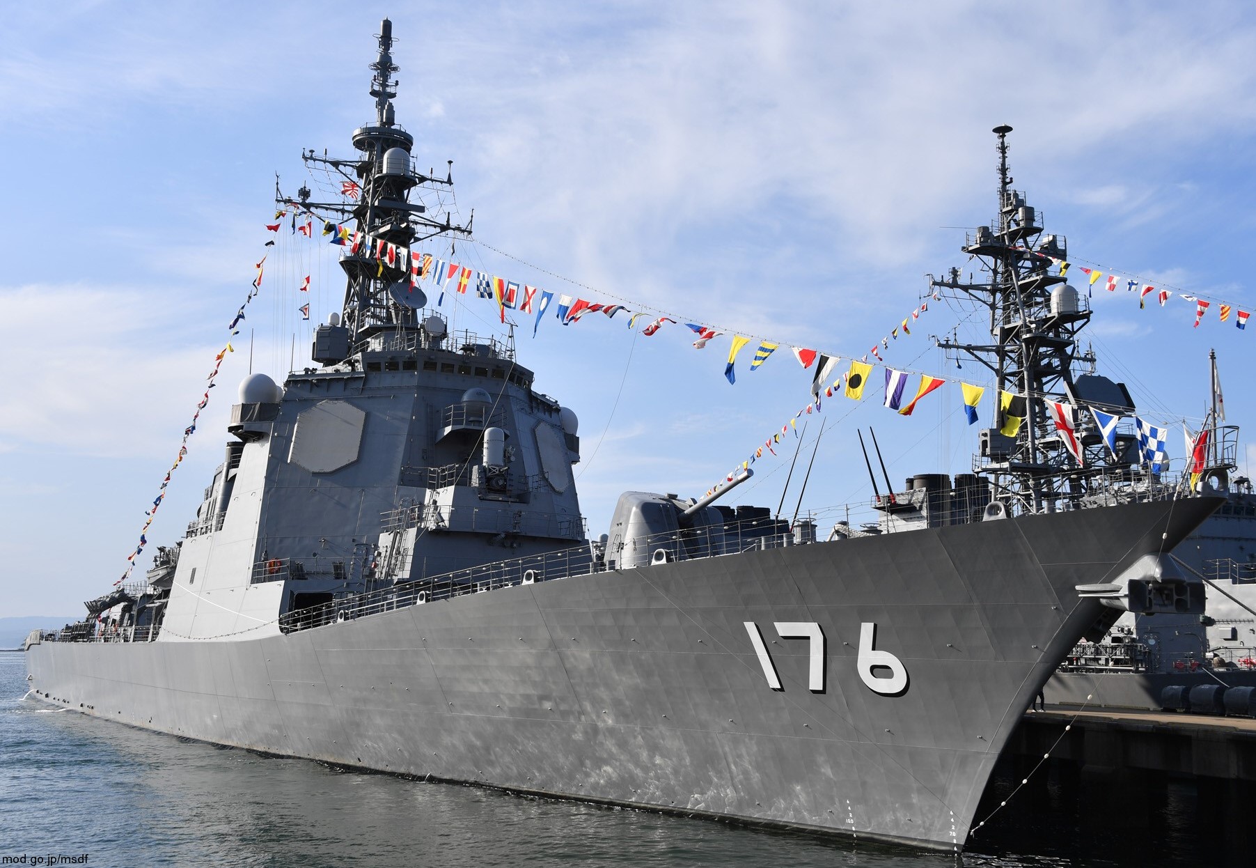 ddg-176 js chokai kongo class guided missile destroyer aegis japan maritime self defense force jmsdf 43