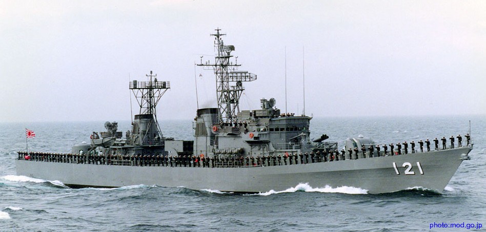 yamagumo class anti submarine destroyer japan maritime self defense force jmsdf jds makigumo asagumo aokumo akigumo yugumo ddk