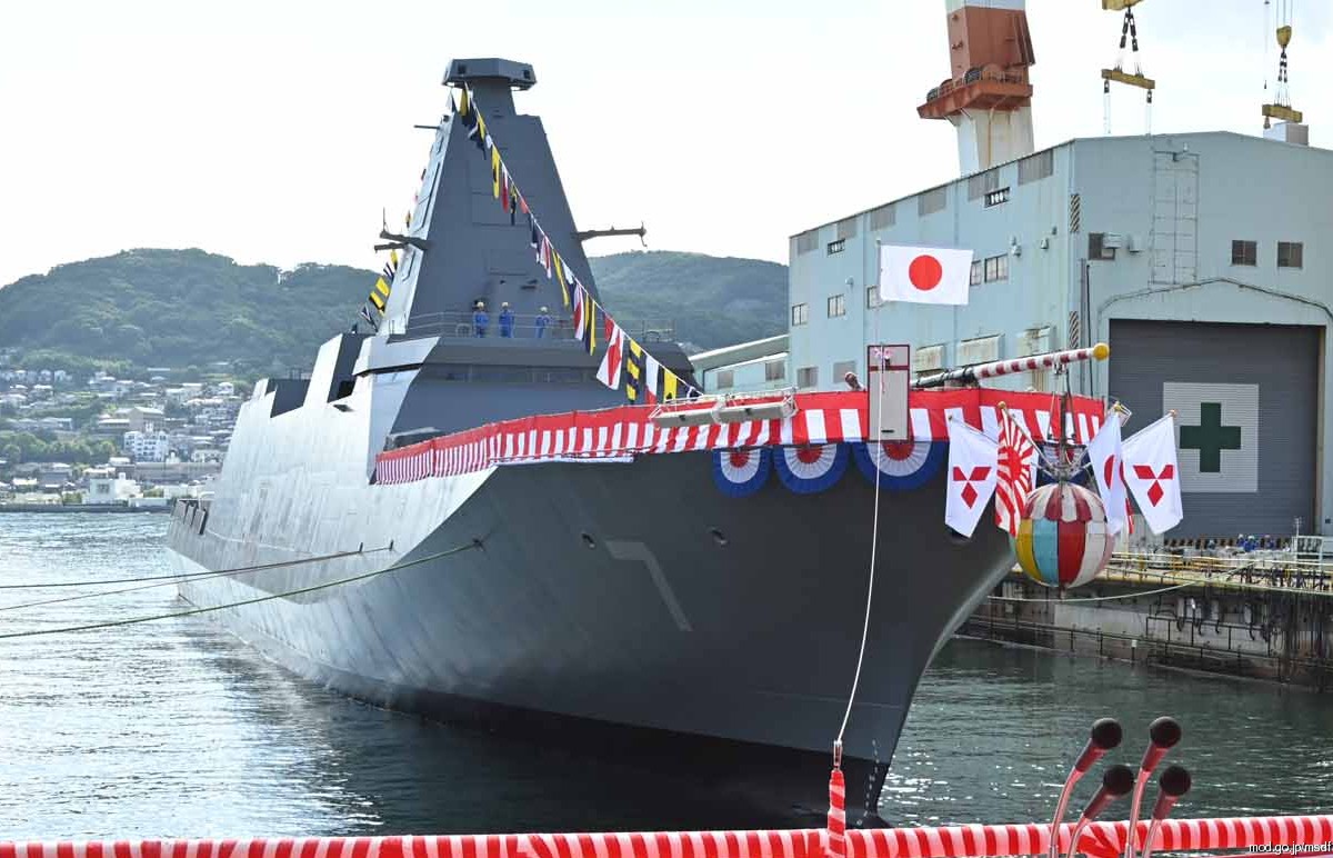 ffm-7 js nyodo mogami class frigate multi-mission japan maritime self defense force jmsdf navy 03 launching