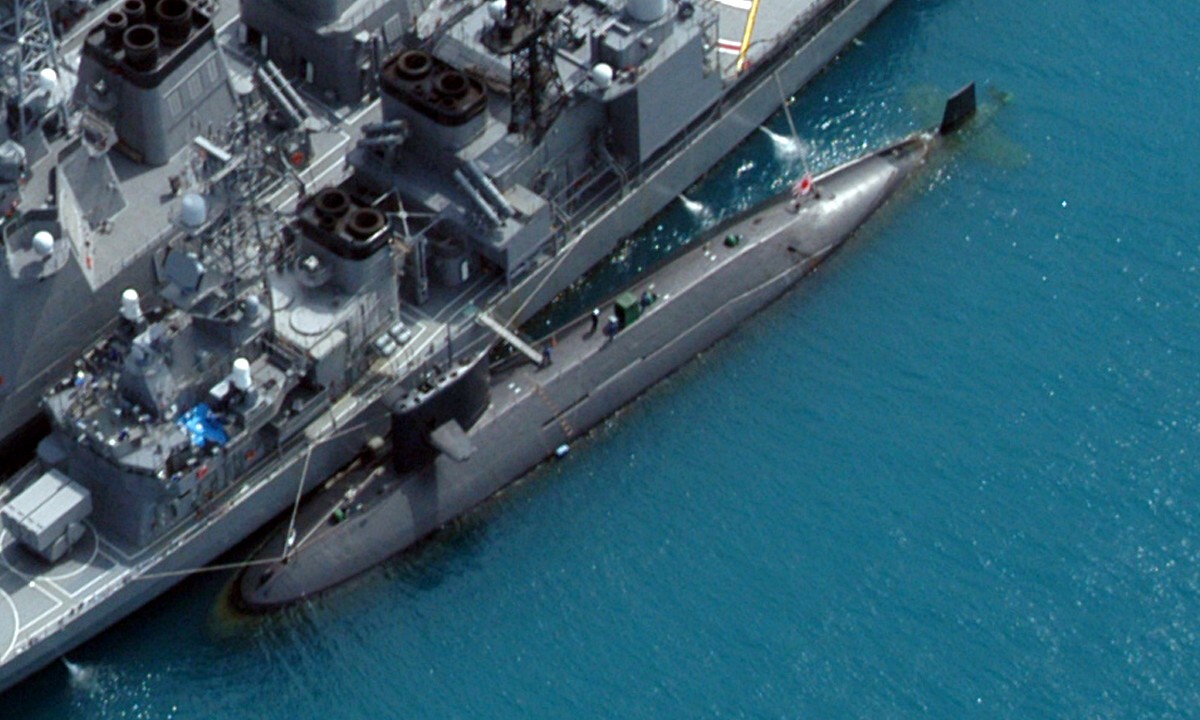 ss-584 jds natsushio harushio class attack submarine ssk japan maritime self defense force jmsdf 04