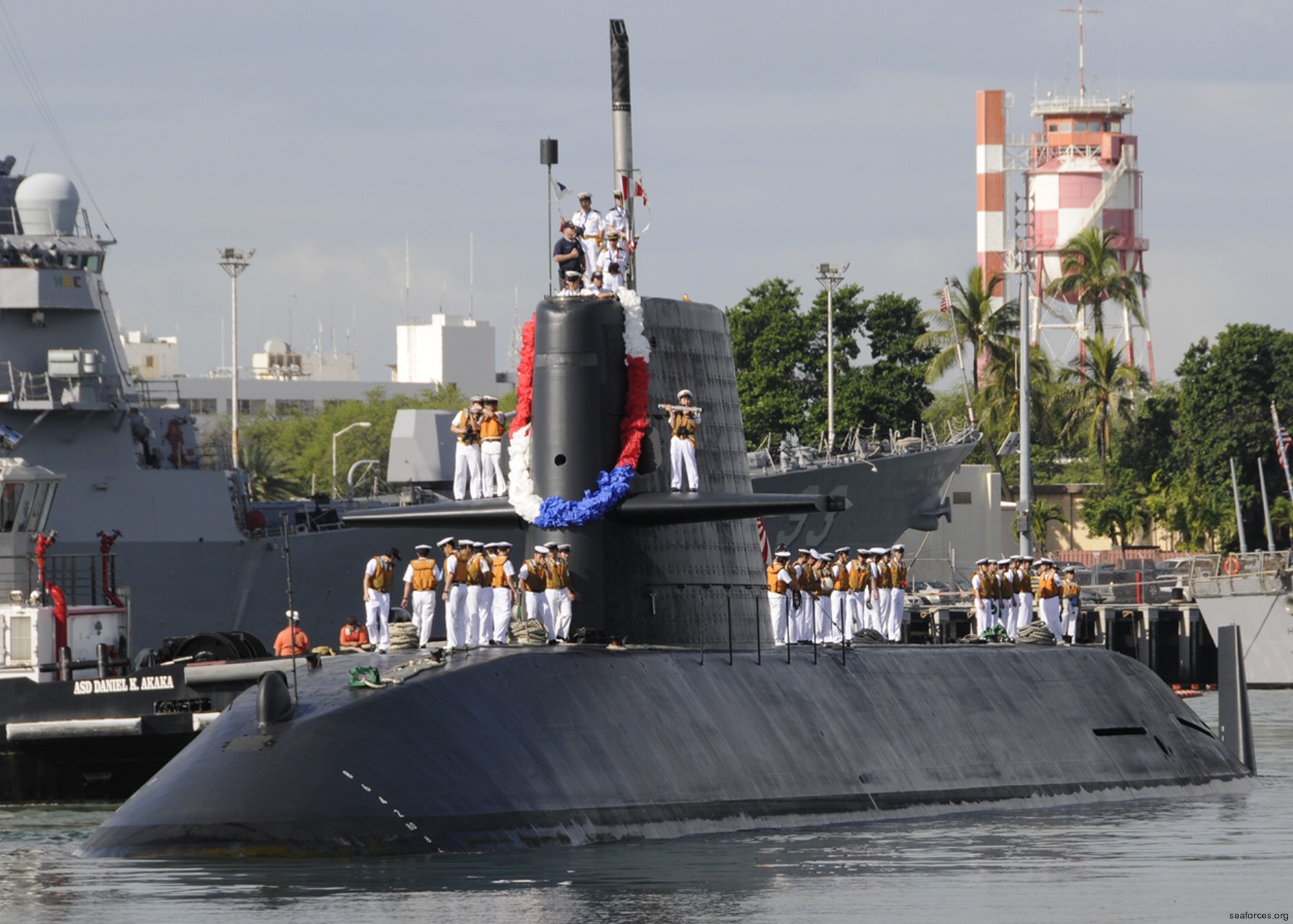 ss-592 jds uzushio oyashio class attack submarine japan maritime self defense force jmsdf 03