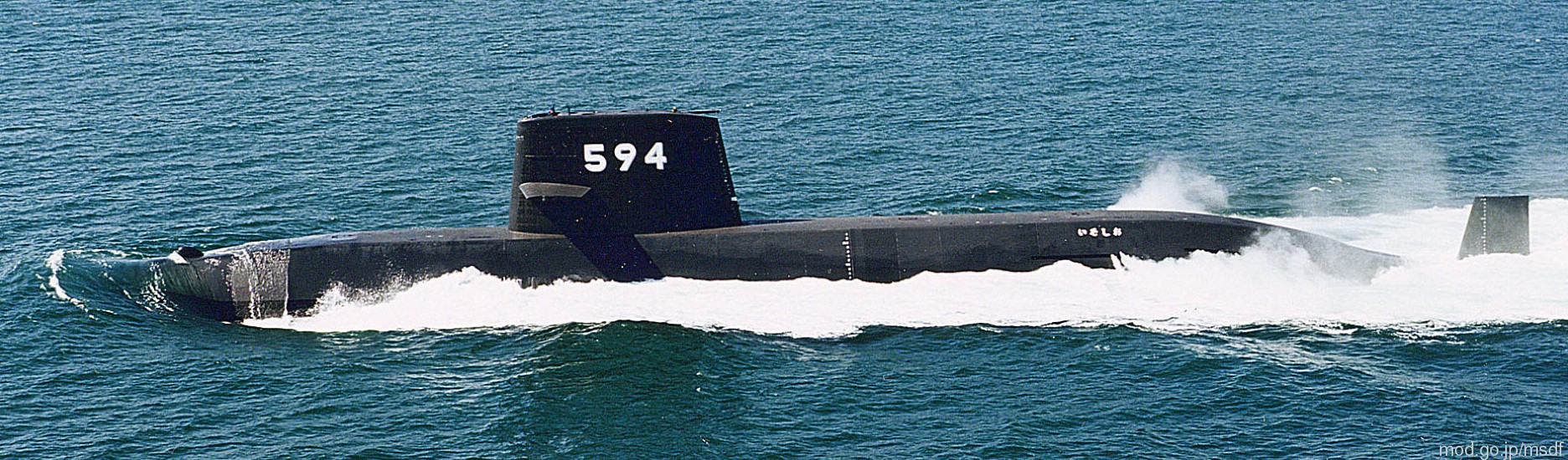 ss-594 jds isoshio oyashio class attack submarine japan maritime self defense force jmsdf 05