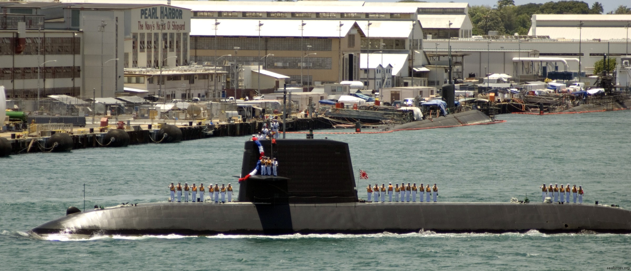 ss-595 jds narushio oyashio class attack submarine japan maritime self defense force jmsdf 03