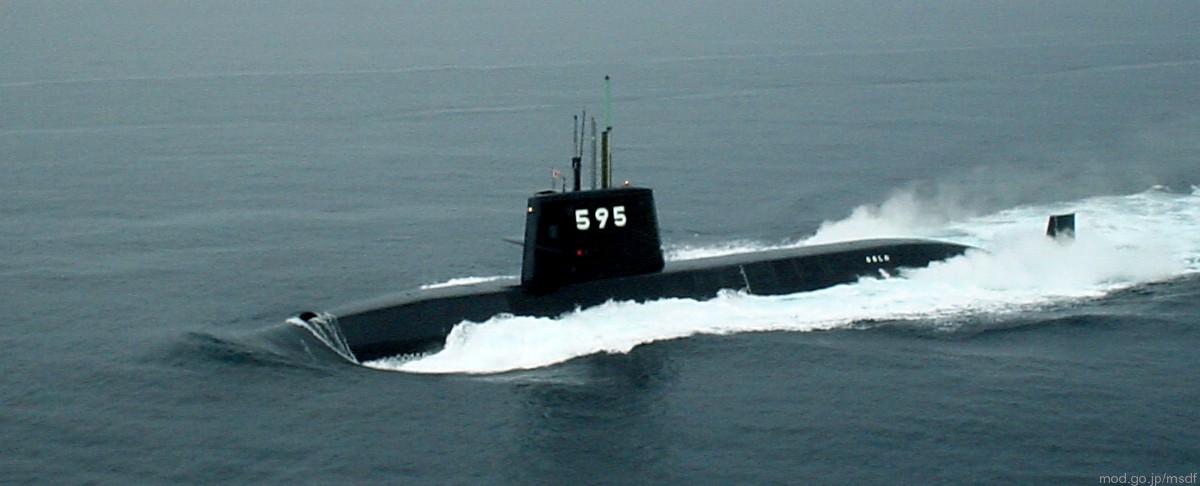ss-595 jds narushio oyashio class attack submarine japan maritime self defense force jmsdf 10