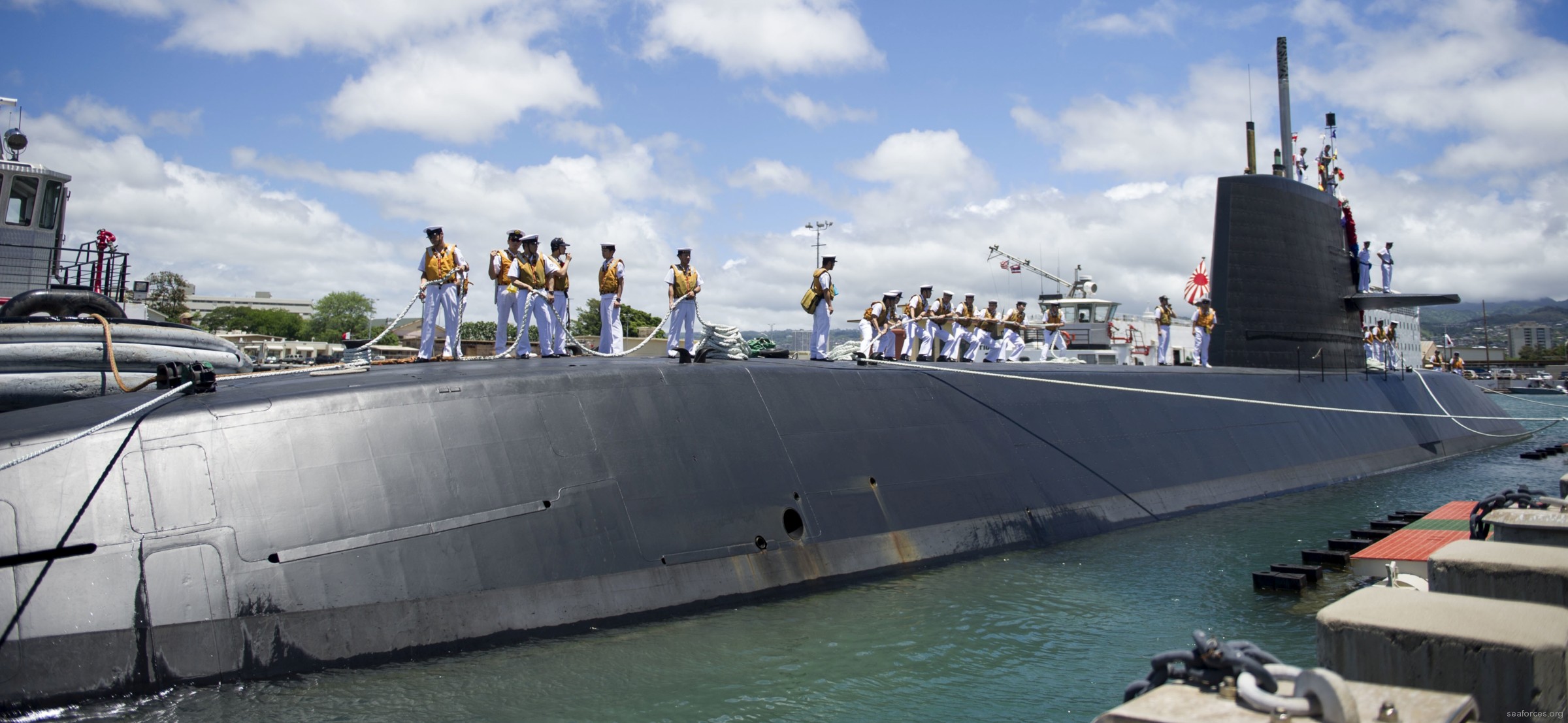 ss-597 jds takashio oyashio class attack submarine japan maritime self defense force jmsdf 04