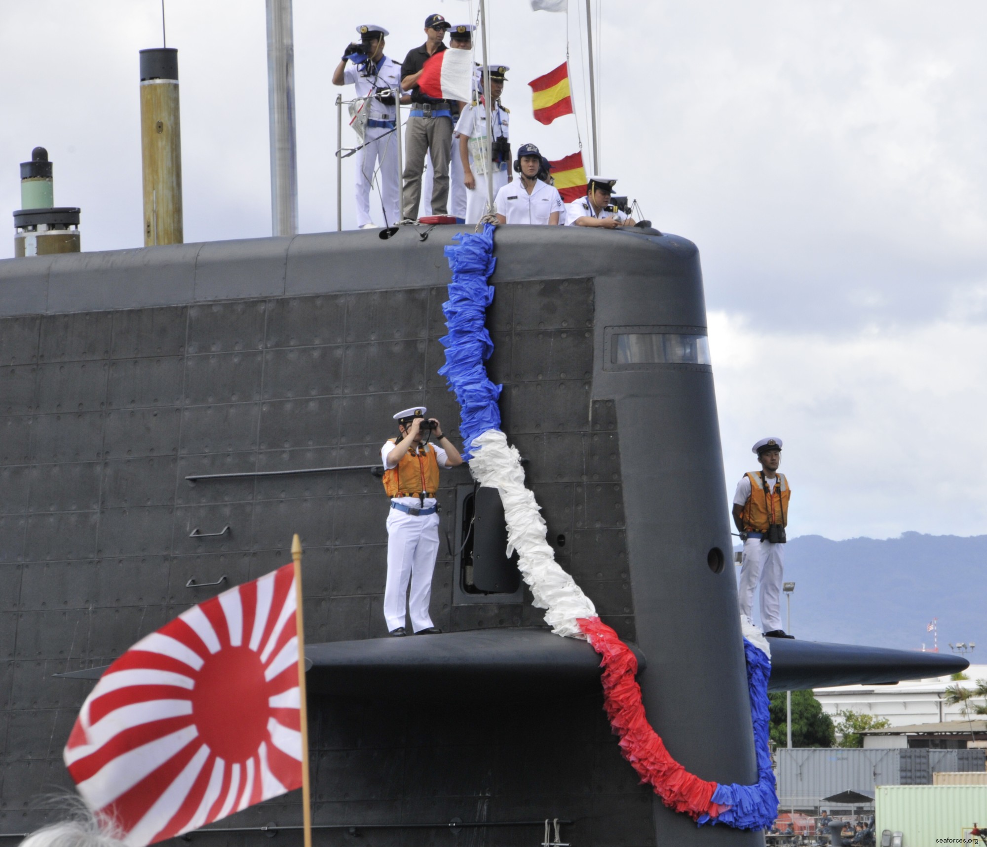 ss-597 jds takashio oyashio class attack submarine japan maritime self defense force jmsdf 12