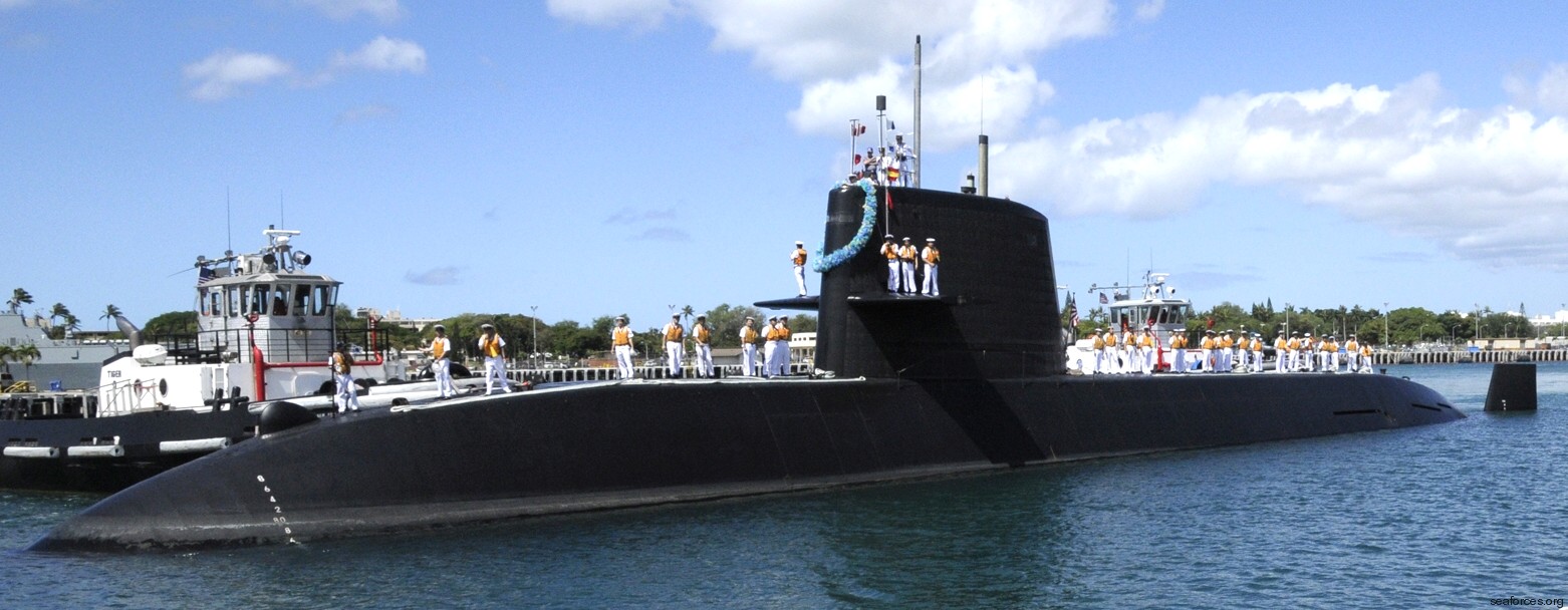 ss-600 jds mochishio oyashio class attack submarine japan maritime self defense force jmsdf 06