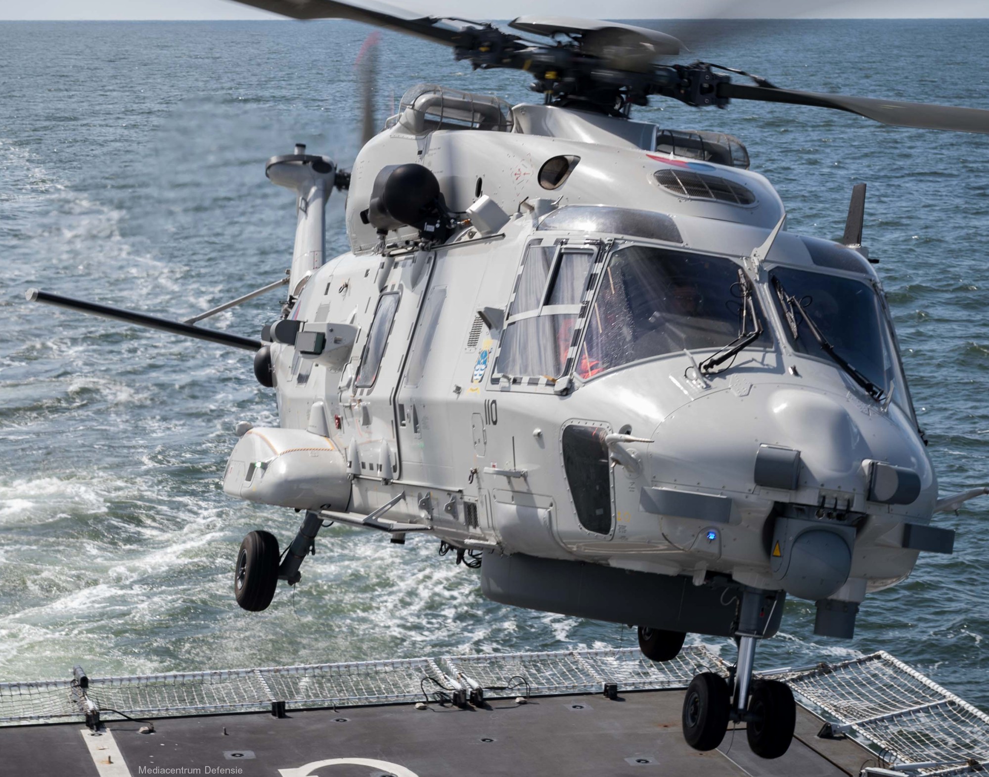 nh90 nfh helicopter royal netherlands navy koninklijke marine n-110 04